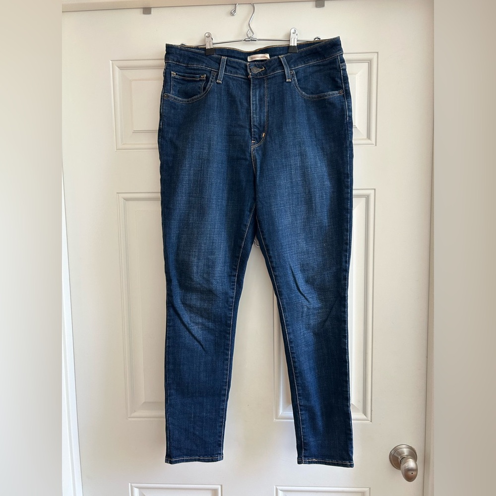 Levi's Women's Skinny Jeans - Dark Blue W32xL28